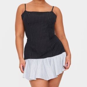 NWT Prettylittlething Plus Black Contrast Pinstripe Frill Hem Shift Dress 14